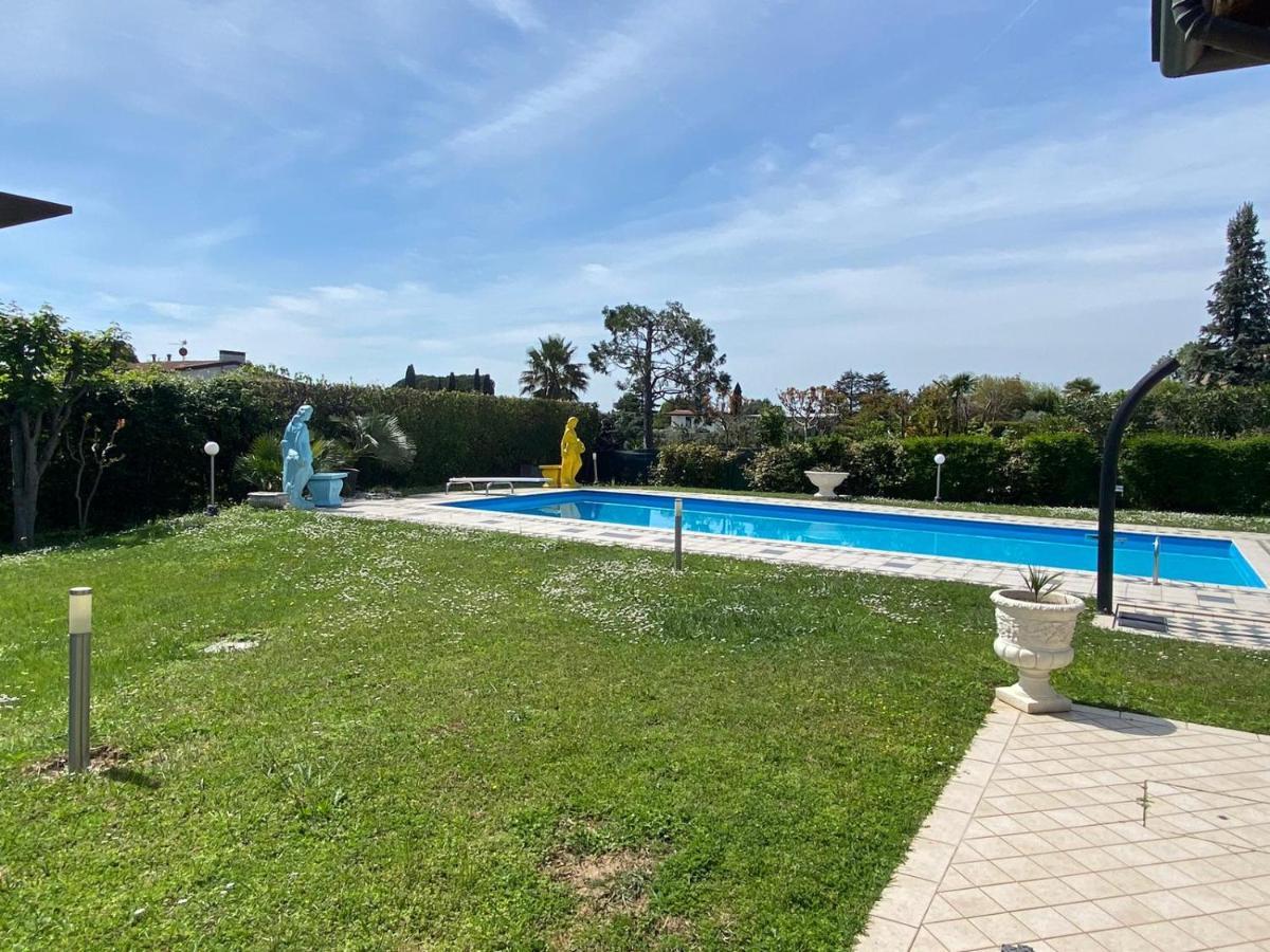 La Dolce Vita - Private Villa With Pool Moniga del Garda Exterior foto